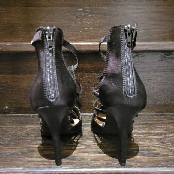 2/$20 Vintage Revamped black high heels shoes Size: 8 - Picture 3 of 4